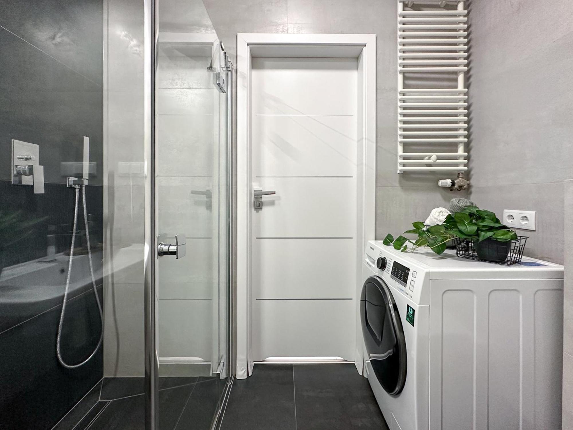Krakowski Zakatek- Apartament Premium Z Garazem Экстерьер фото